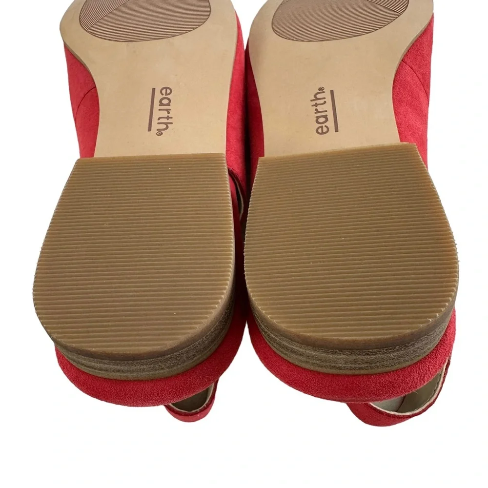 Earth Uptown Ursula Slingback Spicy Red Soft Suede Closed Toe Shoes Size 8M - Picture 12 of 16